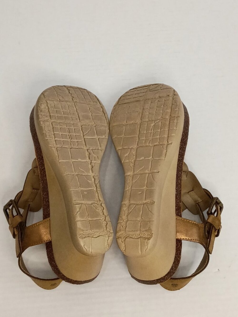 Axxiom Finley Braided T-Strap Comfort Sandals Size Women's 11M - Picture 6 of 7